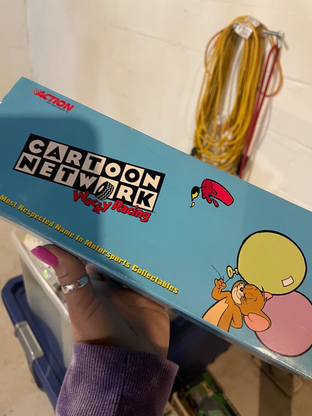 Cartoon Network Collectible Box - Pink & Light Blue - Picture 2 of 4